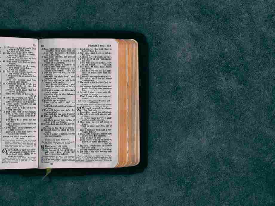 Book of 1 John Summary by Chapter